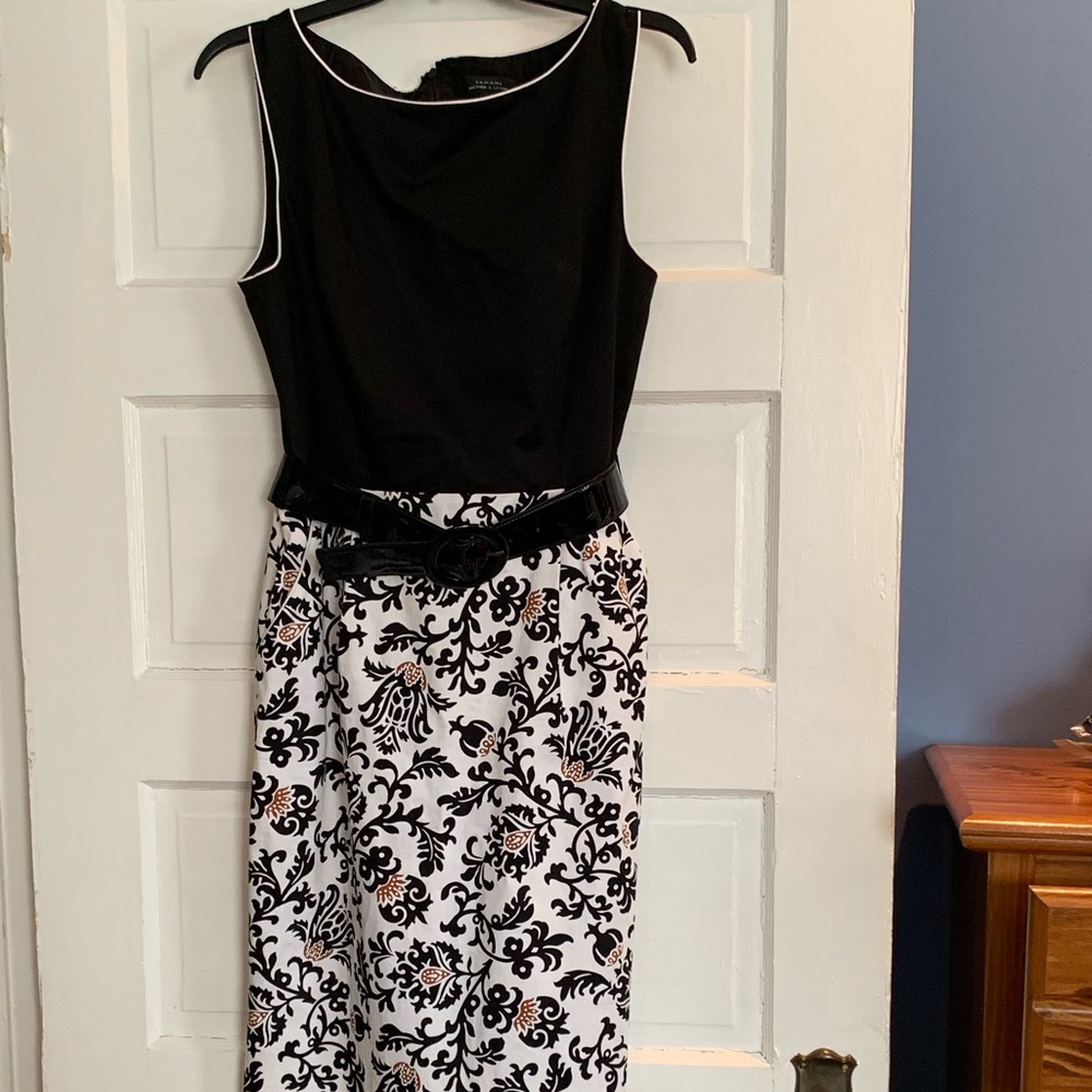 Great dress with pockets for work!